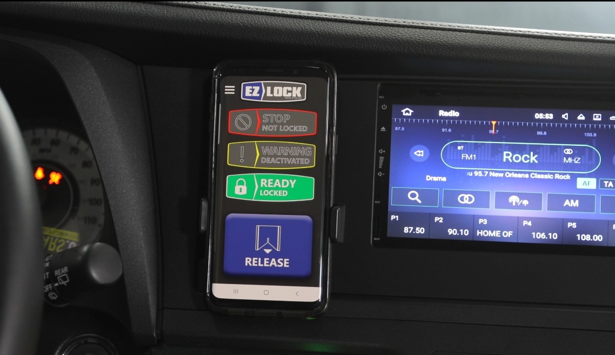 EZ LOCK mobile interface